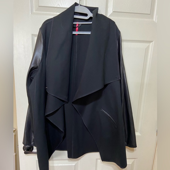 Spanx drape front faux leather jacket NWOT - Picture 2 of 9